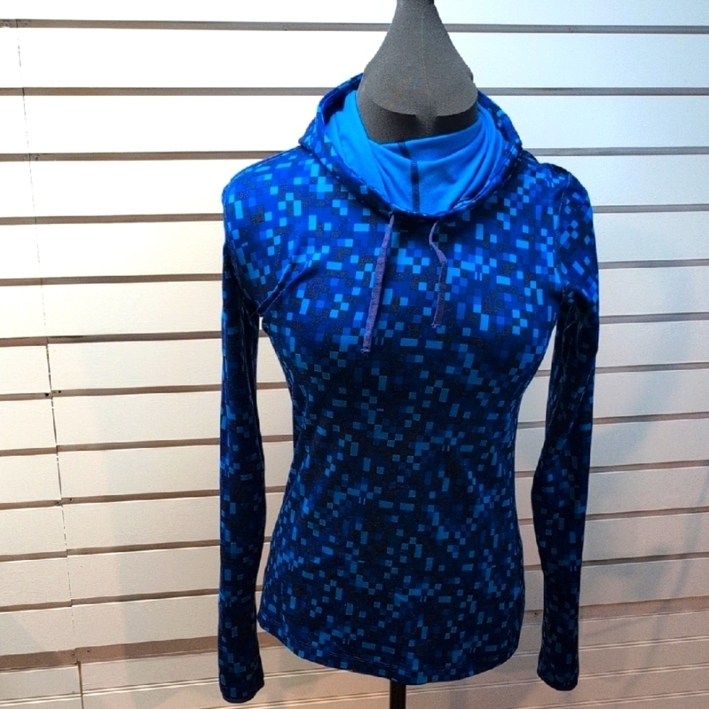 NIKE PRO Women's Dri-Fit Glitch Training Blue Digital Camo Hoodie SIZE MEDIUM